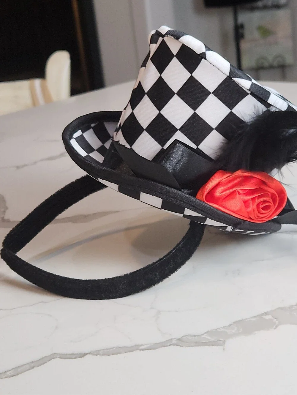 Rose –Whimsical Alice in Wonderland Mad Hatter Costume Accessory for Adults/Teen